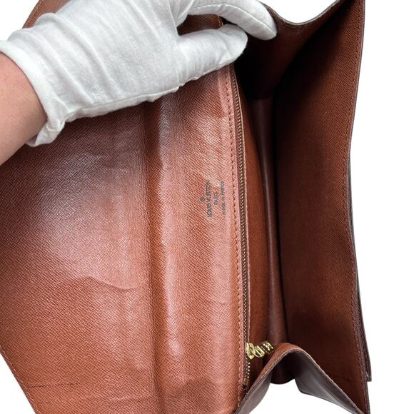 LOUIS VUITTON Monogram Monceau 26 Shoulder Bag W/ Key & Chain. Authenticated - Picture 14 of 16